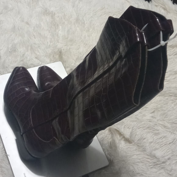 marc fisher ltd haze croc embossed leather western boot